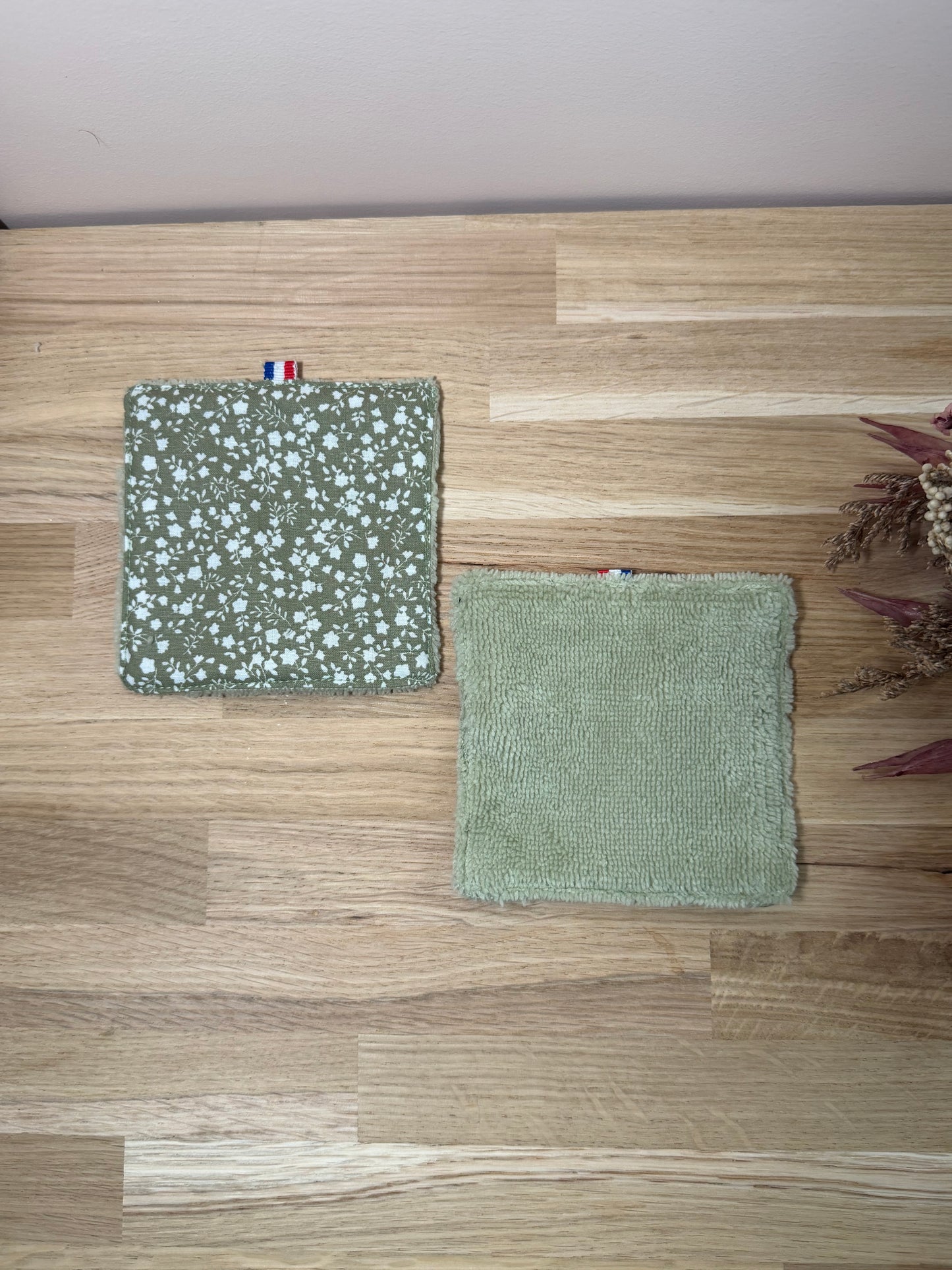Lot de 7 Carrés éponge 10x10 cm